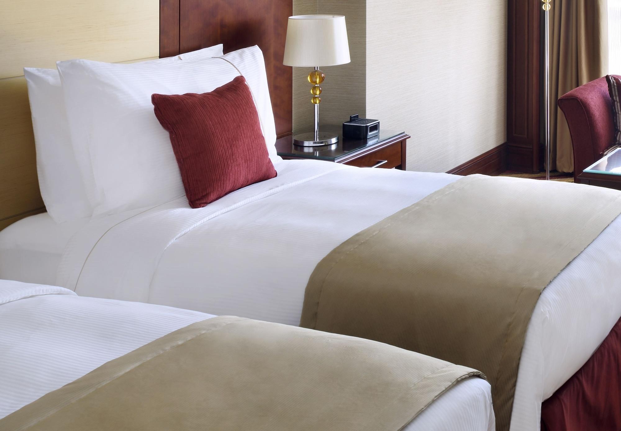 Moevenpick Hotel City Star Jeddah Luaran gambar A bed runner